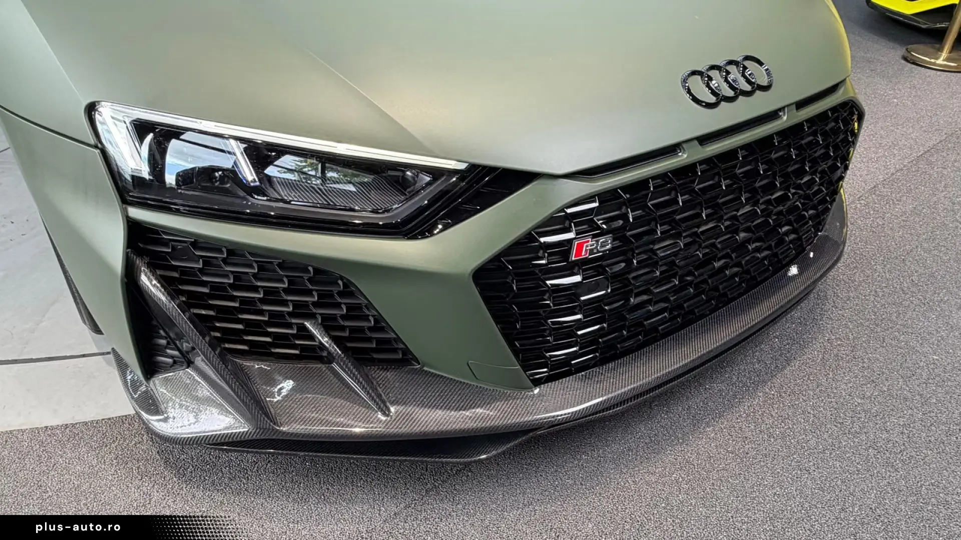 Audi R8 Spyder 5.2 FSI  Capristo Carbon B&O Laser