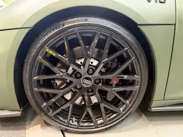Audi R8 Spyder 5.2 FSI  Capristo Carbon B&O Laser