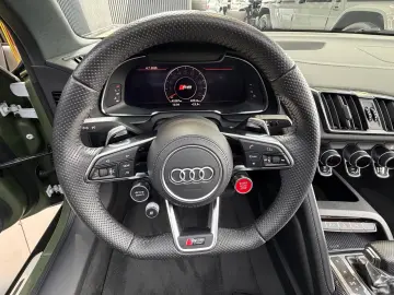 Audi R8 Spyder 5.2 FSI  Capristo Carbon B&O Laser