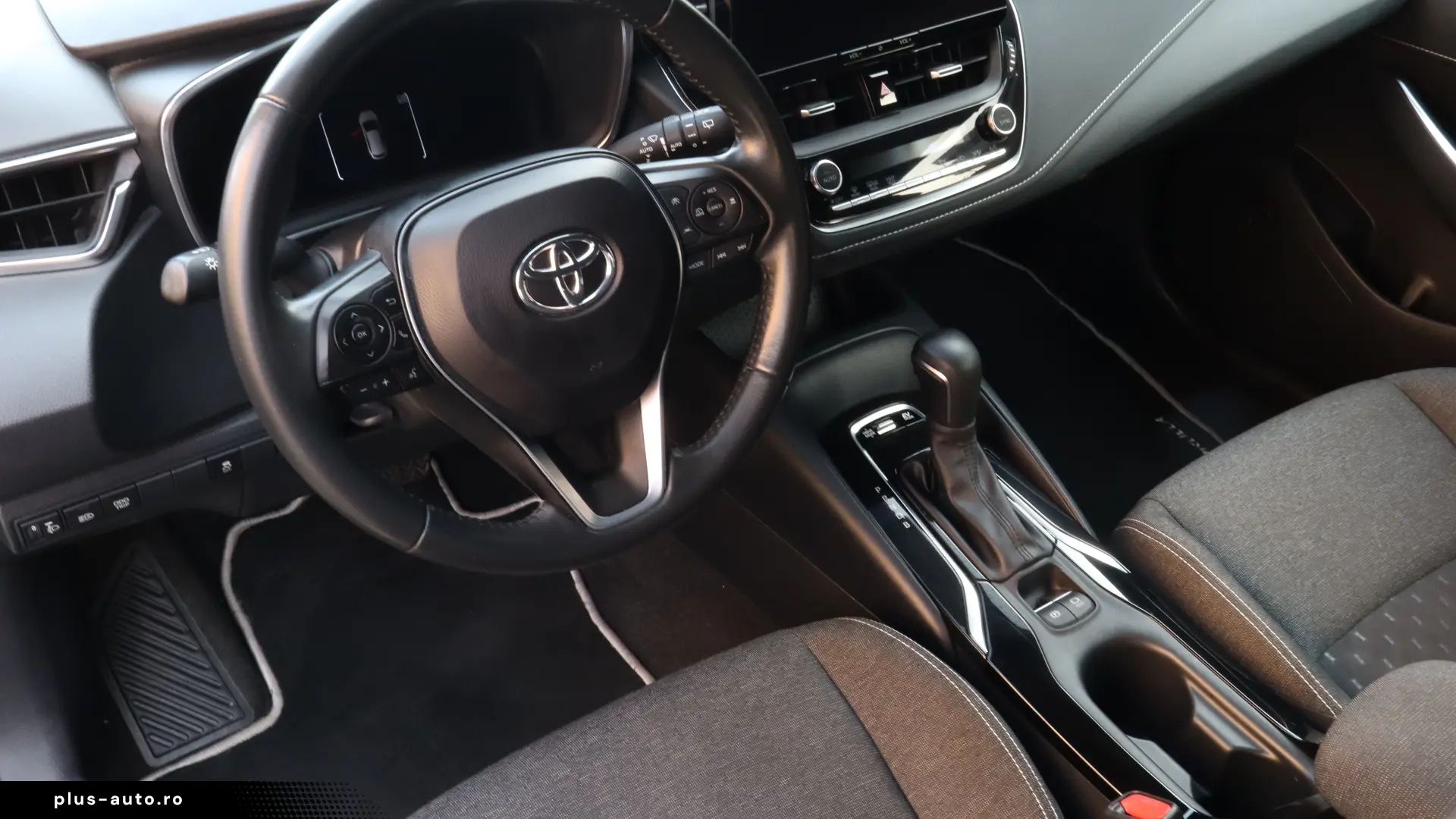 Toyota Corolla 1.8 HSD Dynamic
