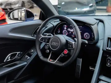 Audi R8 Performance Spyder RWD