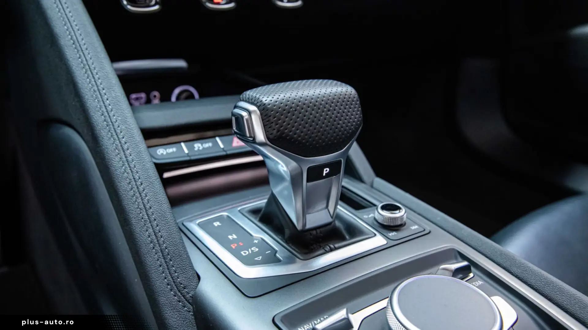 Audi R8 Performance Spyder RWD