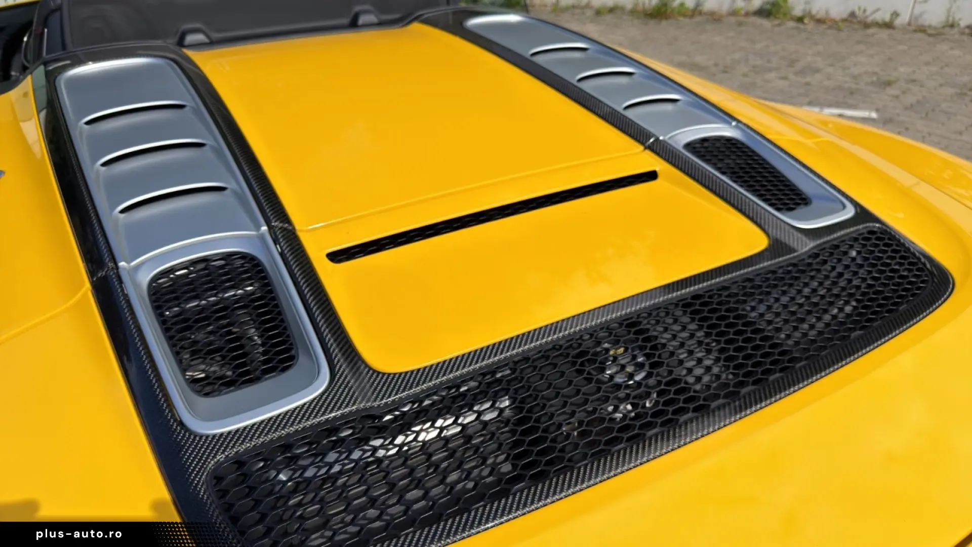 Audi R8 Spyder 5.2 FSI quattro performance Keramik KW