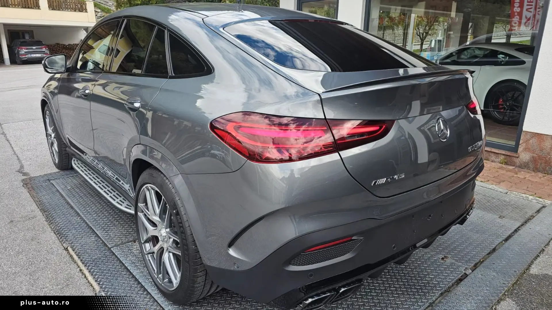 Mercedes-Benz GLE 63 AMG Mercedes-AMG GLE 63 S 4MATIC