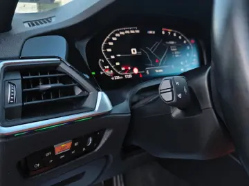BMW M3 Limousine Schaltgetriebe Laserlicht Carbon