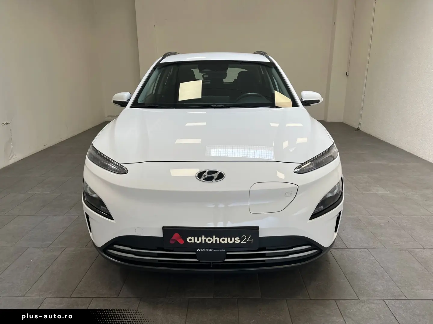 HYUNDAI Kona Select 39 2 kWh ACC CarPlay