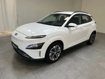 HYUNDAI Kona Select 39 2 kWh ACC CarPlay