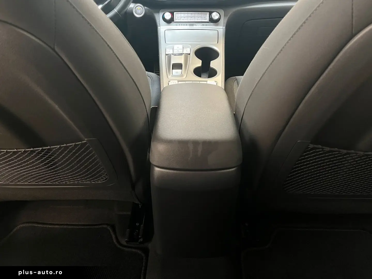 HYUNDAI Kona Select 39 2 kWh ACC CarPlay