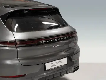 PORSCHE Cayenne E-Hybrid BOSE HeadUp InnoDrive PASM