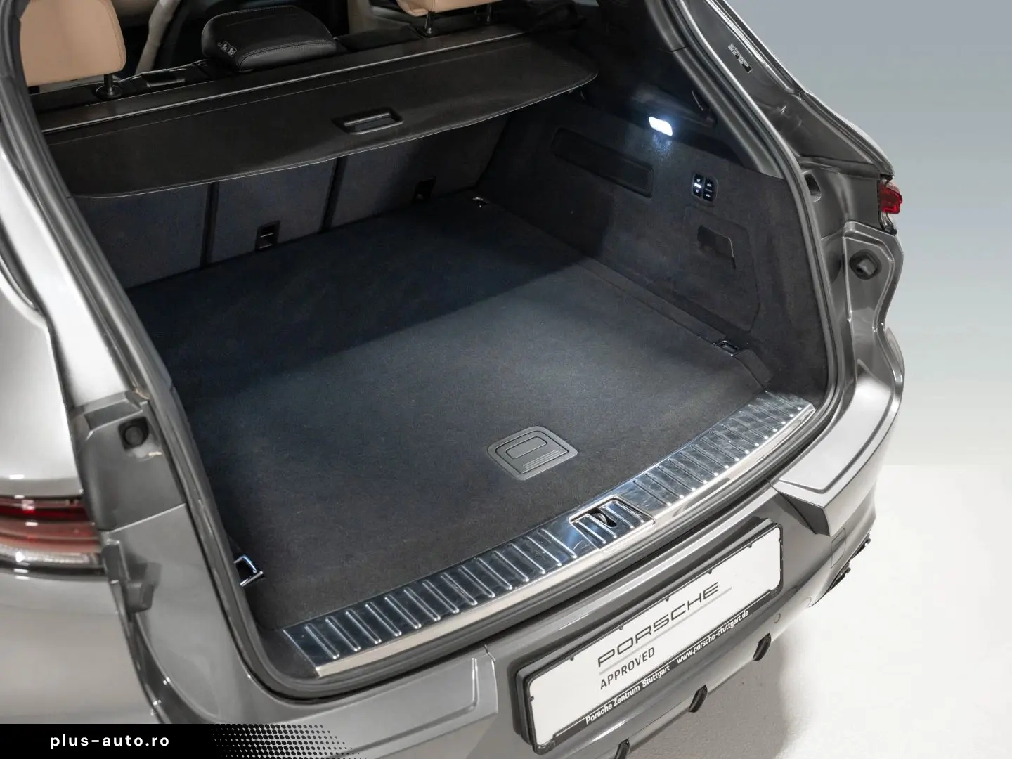 PORSCHE Cayenne E-Hybrid BOSE HeadUp InnoDrive PASM