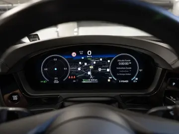 PORSCHE Cayenne E-Hybrid BOSE HeadUp InnoDrive PASM