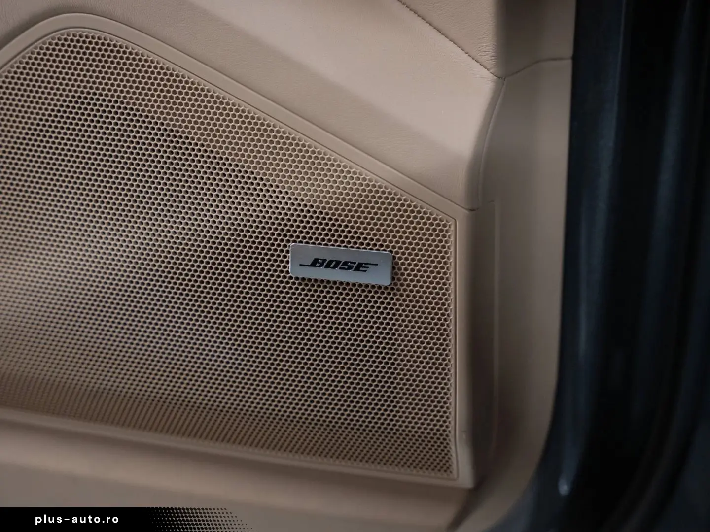 PORSCHE Cayenne E-Hybrid BOSE HeadUp InnoDrive PASM