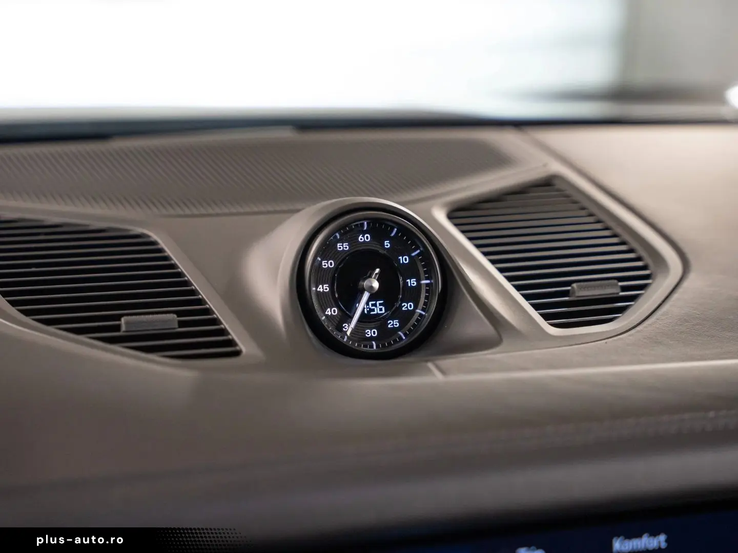 PORSCHE Cayenne E-Hybrid BOSE HeadUp InnoDrive PASM