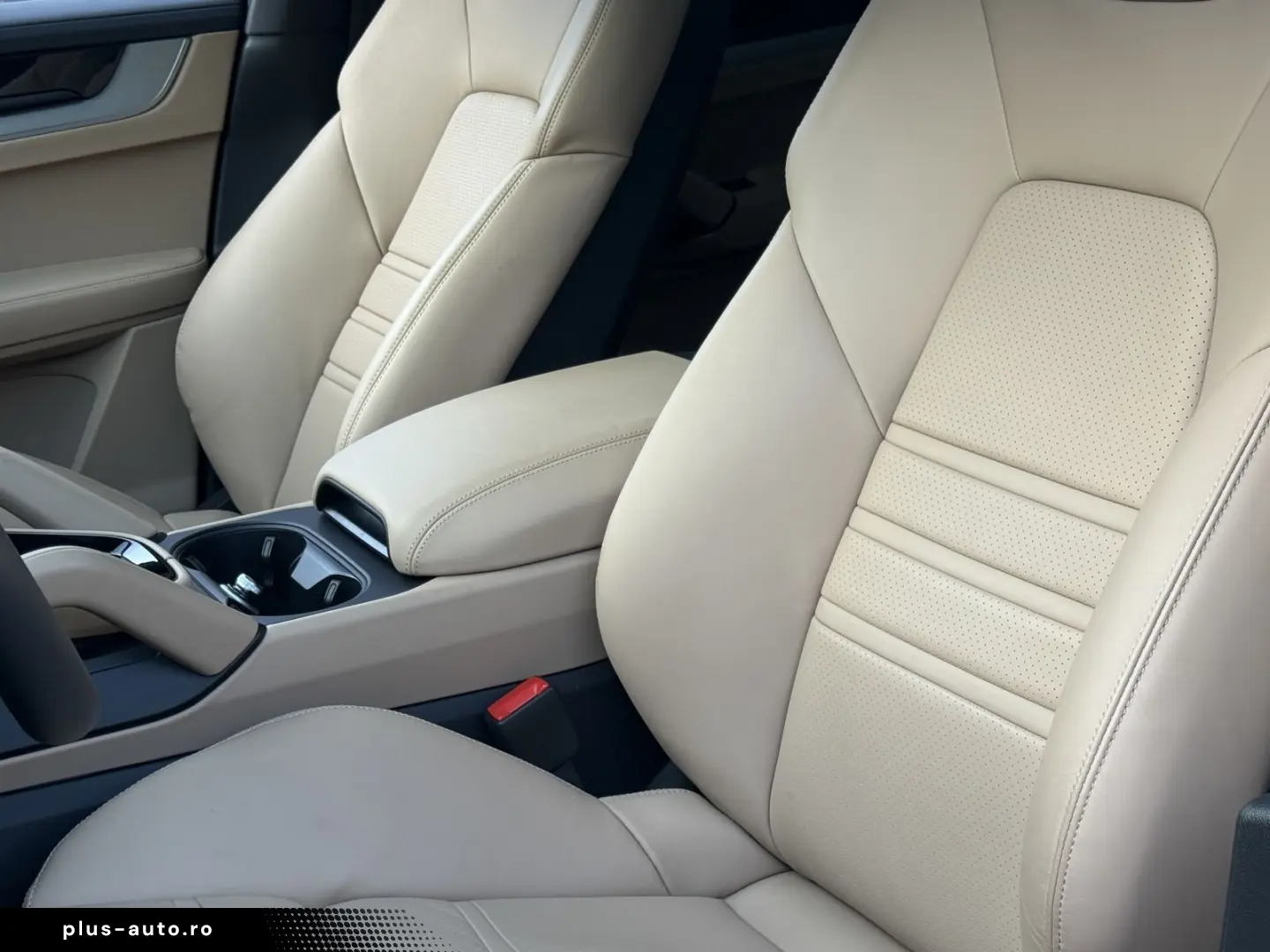PORSCHE Cayenne E-Hybrid Coupe SPORTDESIGN INNODRIVE 22