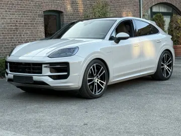 PORSCHE Cayenne E-Hybrid Coupe SPORTDESIGN INNODRIVE 22