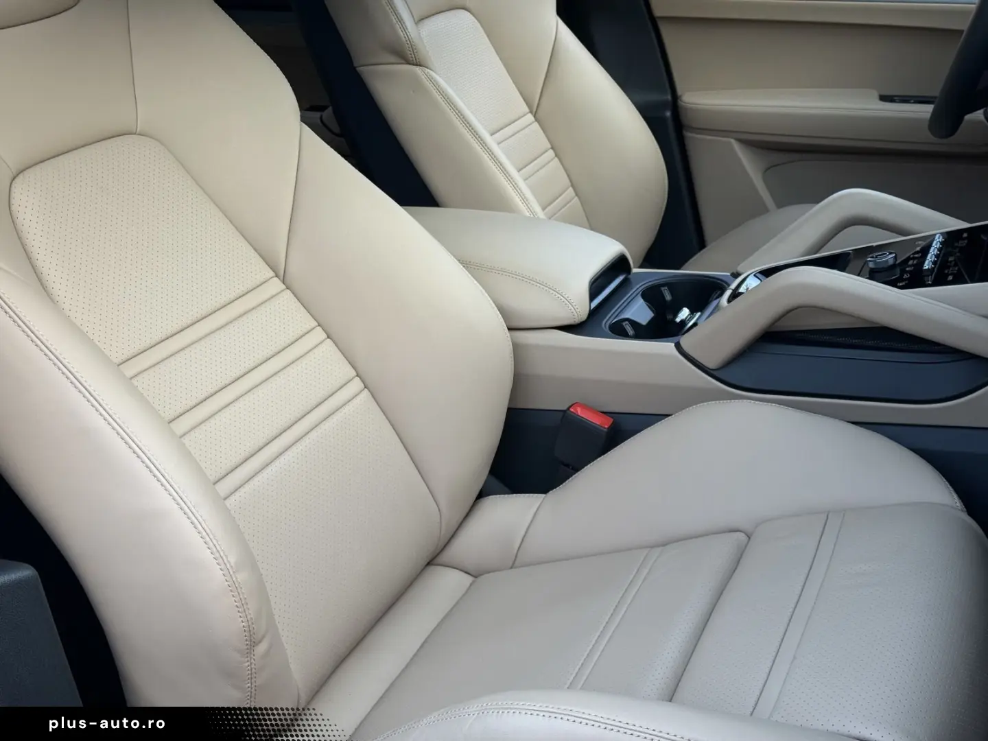 PORSCHE Cayenne E-Hybrid Coupe SPORTDESIGN INNODRIVE 22