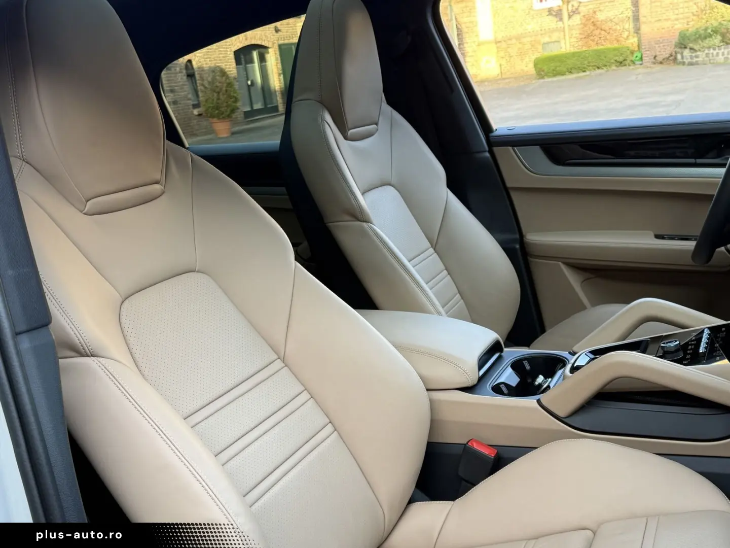 PORSCHE Cayenne E-Hybrid Coupe SPORTDESIGN INNODRIVE 22