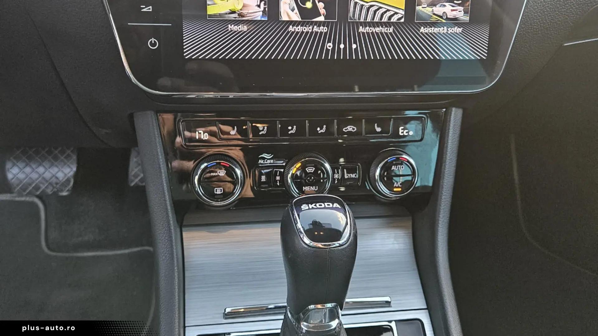 Skoda Superb 2022 1.4 Benzina Hibrid