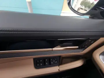 PORSCHE Cayenne E-Hybrid Coupe SportDesign KREIDE BEIGE