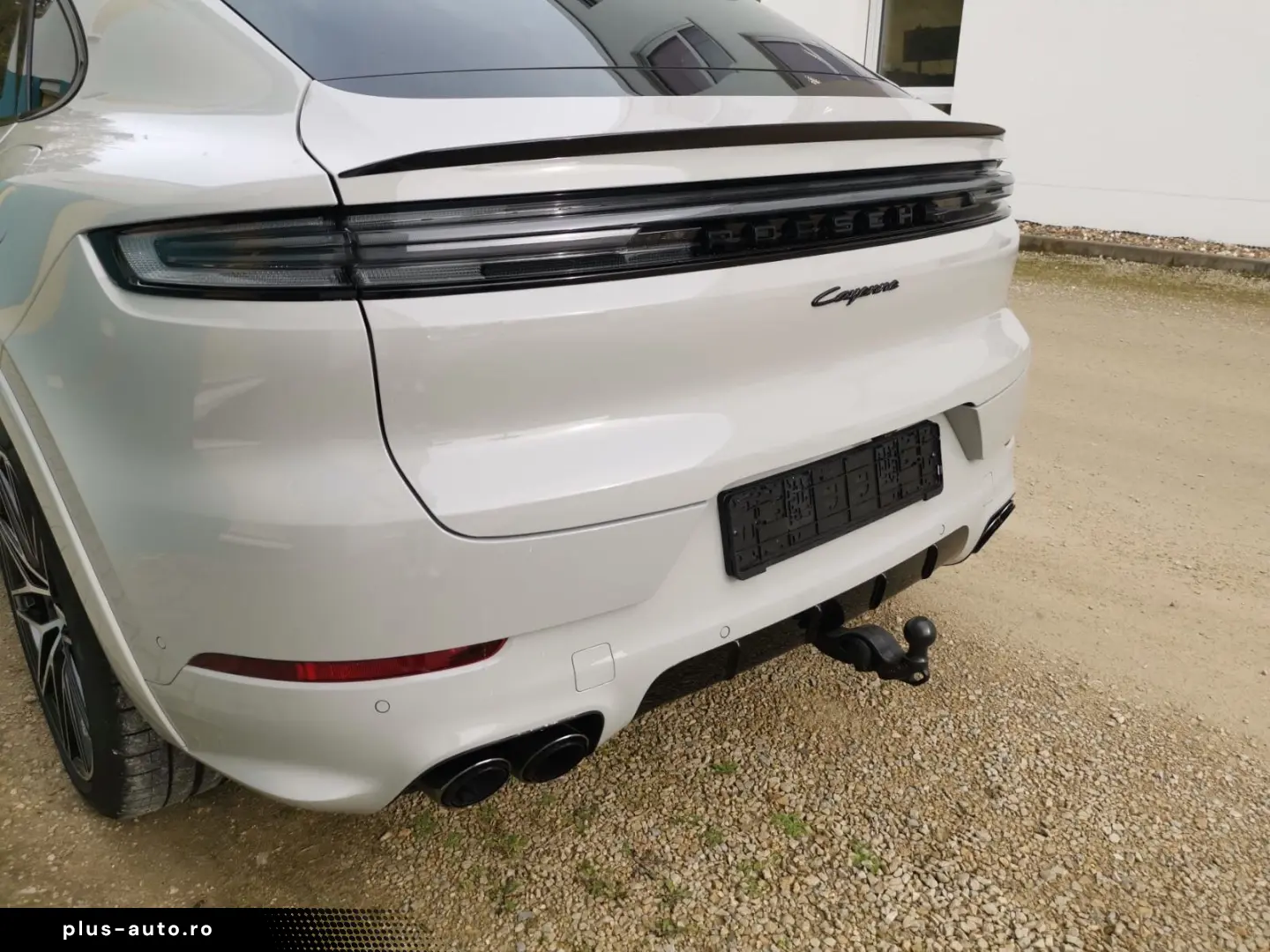 PORSCHE Cayenne E-Hybrid Coupe SportDesign KREIDE BEIGE