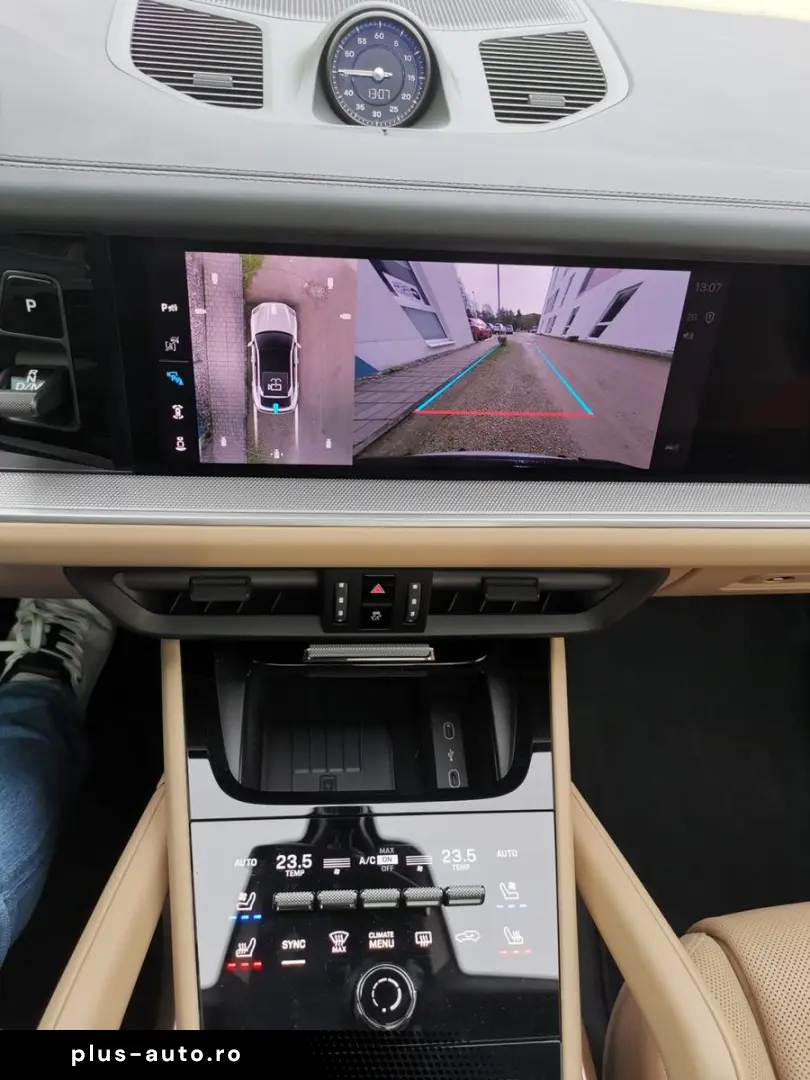 PORSCHE Cayenne E-Hybrid Coupe SportDesign KREIDE BEIGE