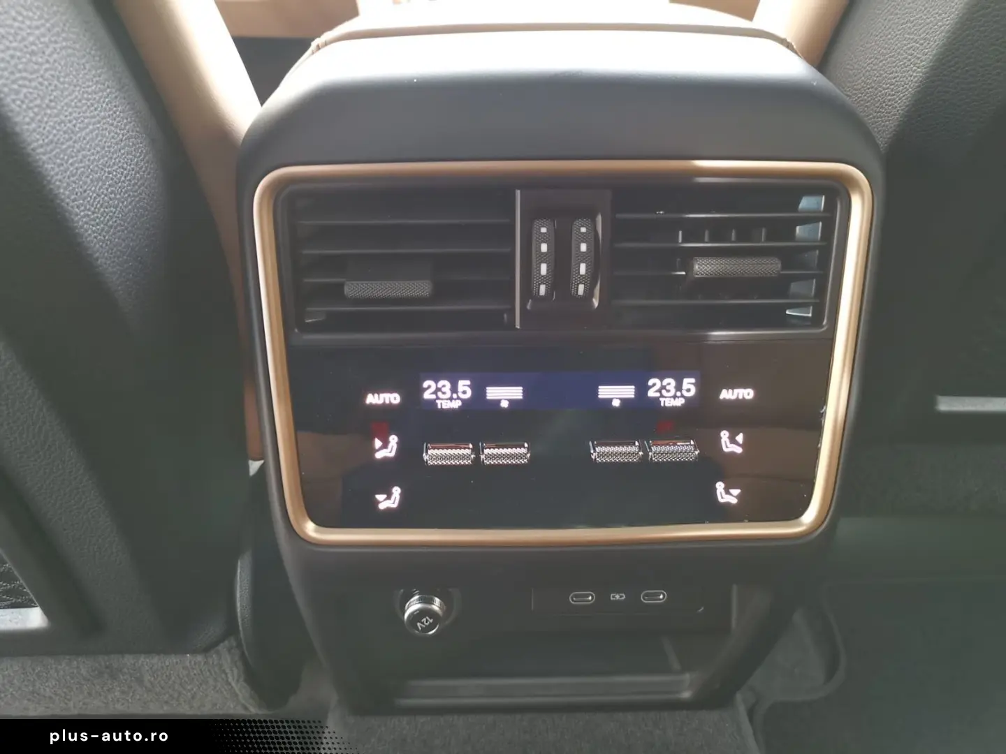 PORSCHE Cayenne E-Hybrid Coupe SportDesign KREIDE BEIGE