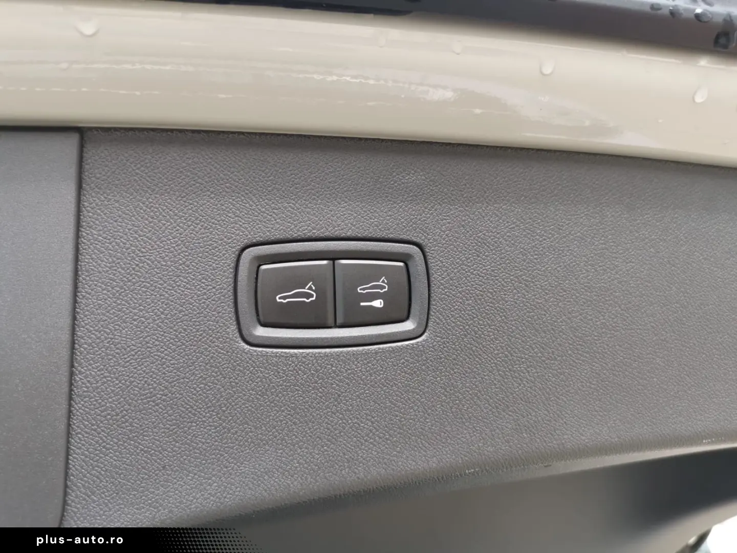 PORSCHE Cayenne E-Hybrid Coupe SportDesign KREIDE BEIGE