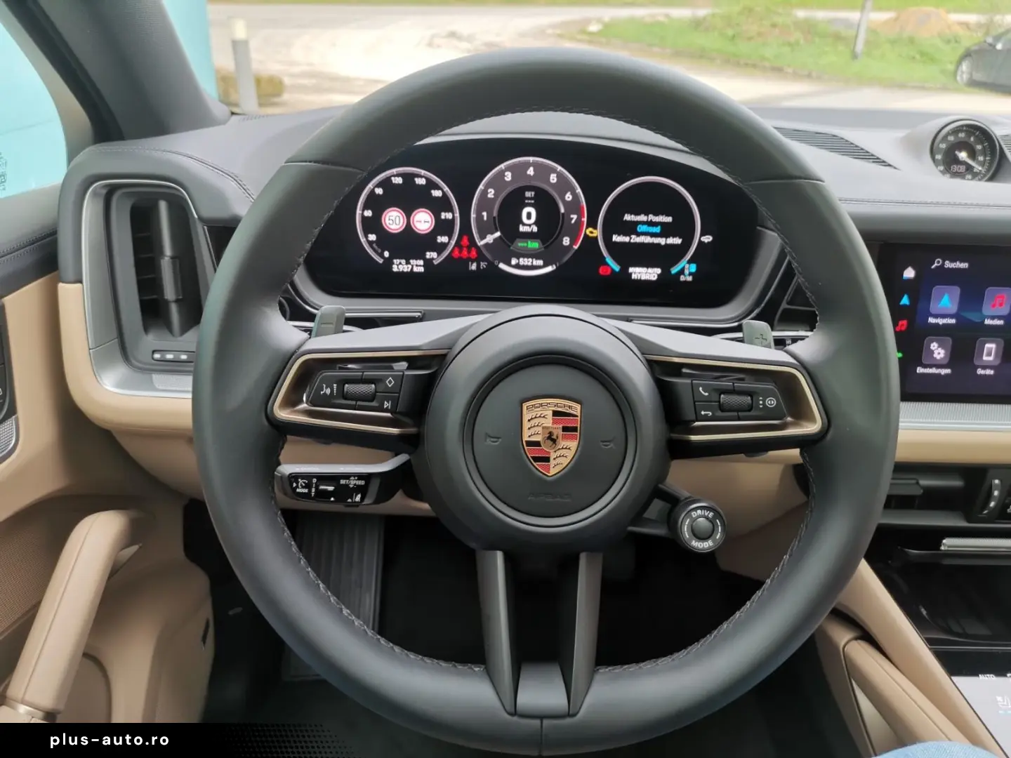 PORSCHE Cayenne E-Hybrid Coupe SportDesign KREIDE BEIGE