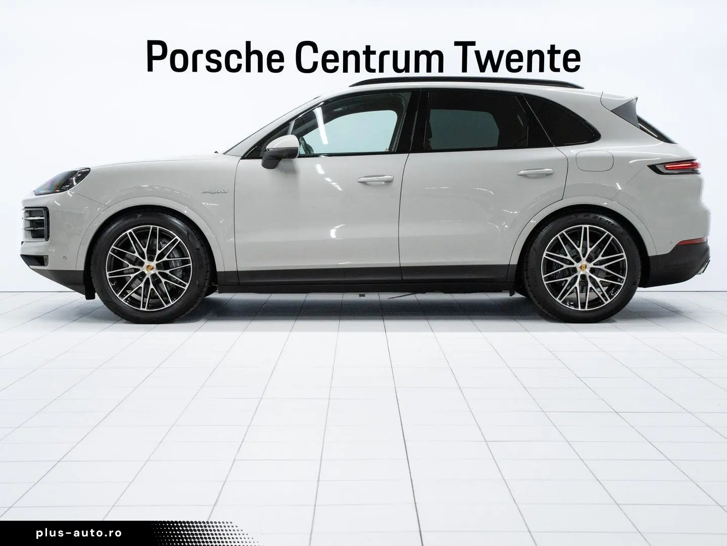 PORSCHE Cayenne E-Hybrid