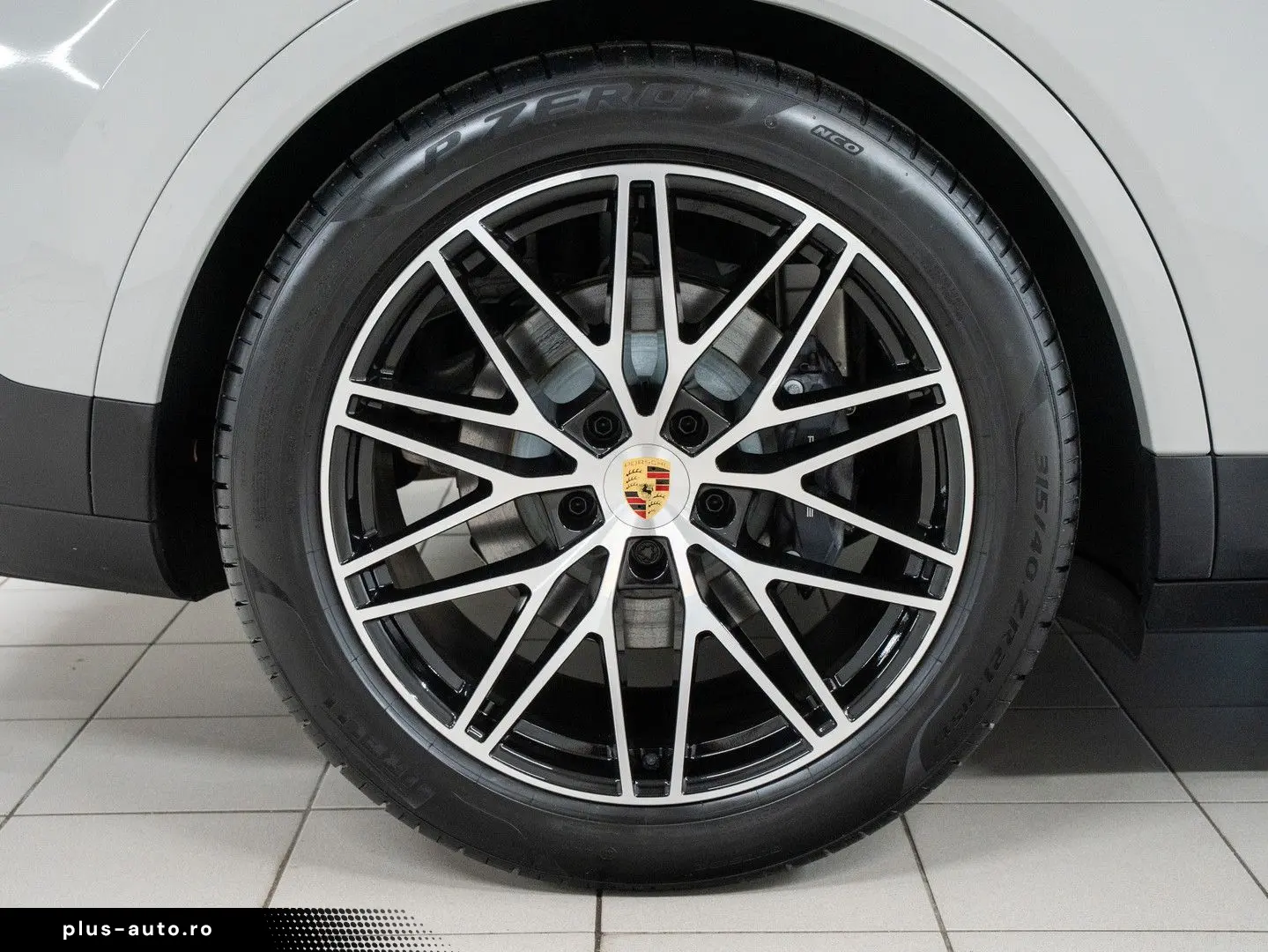 PORSCHE Cayenne E-Hybrid