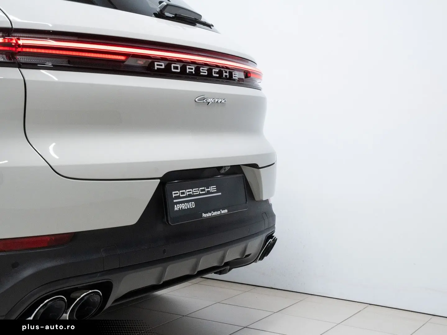 PORSCHE Cayenne E-Hybrid