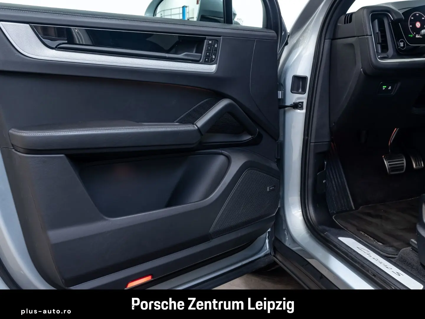 PORSCHE Cayenne S E-Hybrid InnoDrive Head-Up Soft-Close