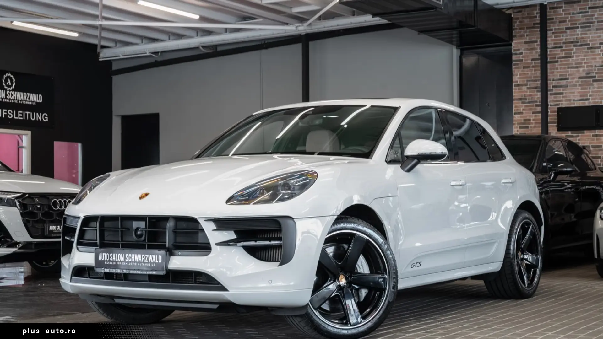 Porsche Macan GTS SPORT-DESIGN AHK ACC PANO 21-ZOLL