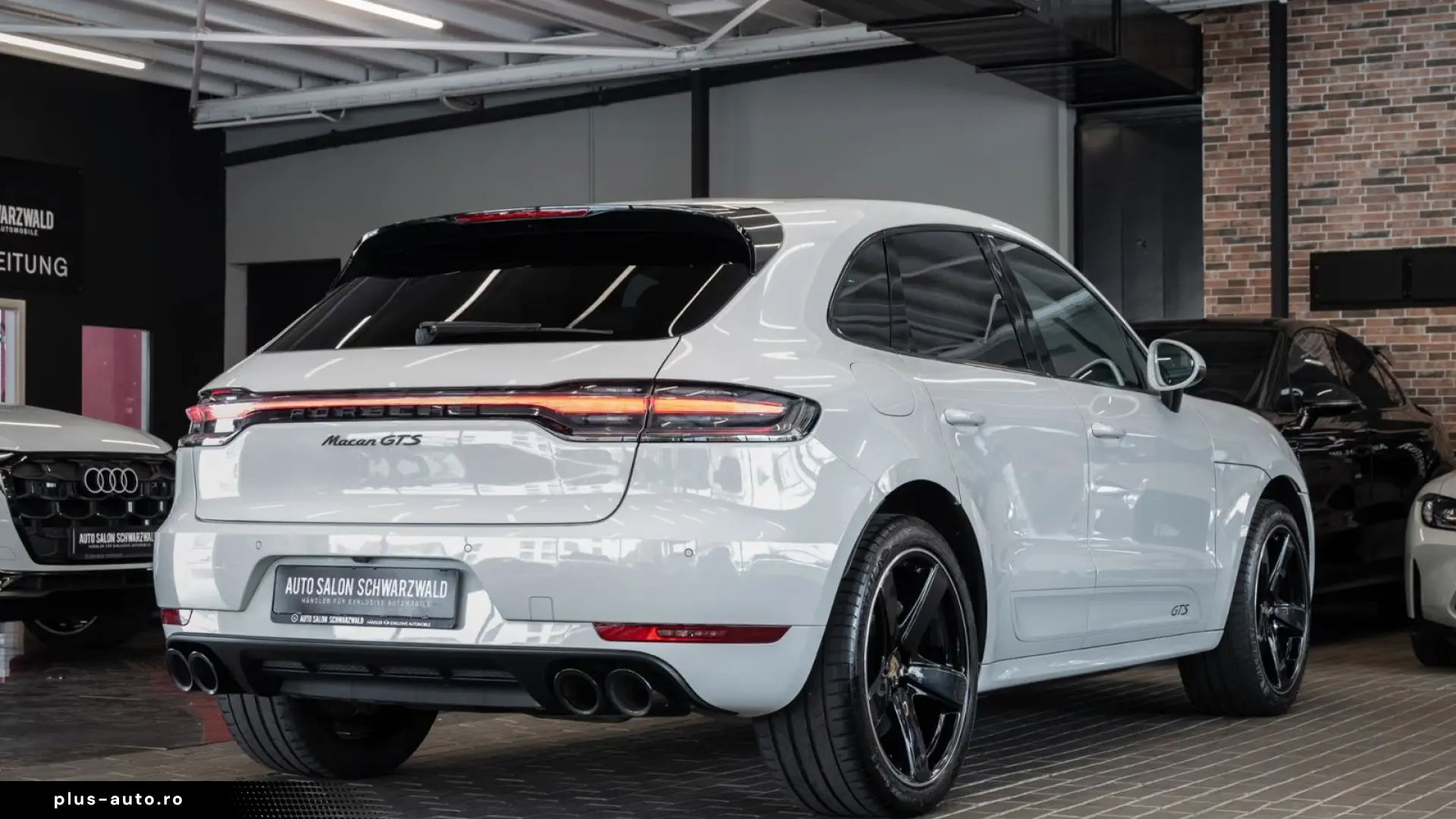 Porsche Macan GTS SPORT-DESIGN AHK ACC PANO 21-ZOLL