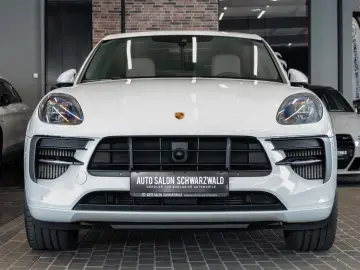 Porsche Macan GTS SPORT-DESIGN AHK ACC PANO 21-ZOLL