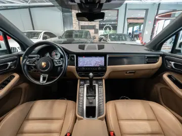Porsche Macan GTS SPORT-DESIGN AHK ACC PANO 21-ZOLL