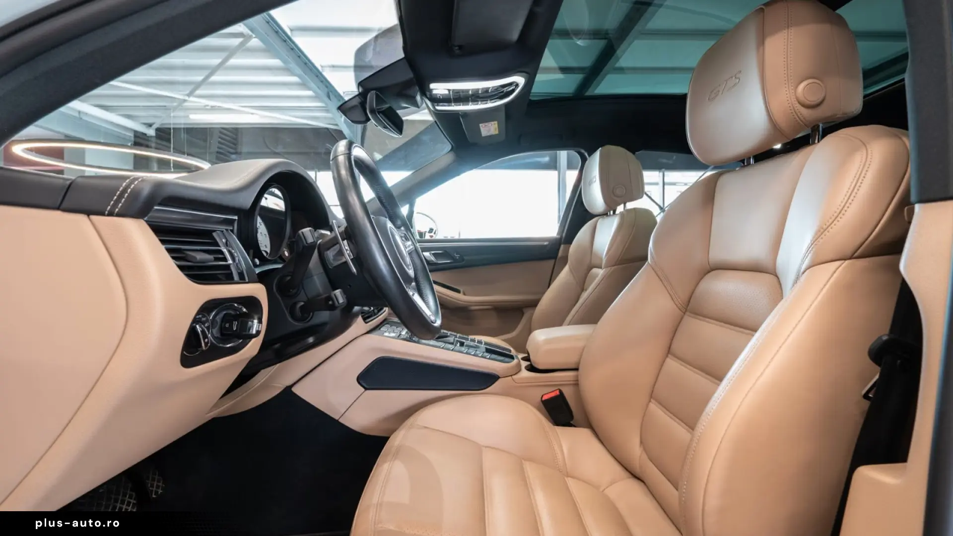 Porsche Macan GTS SPORT-DESIGN AHK ACC PANO 21-ZOLL