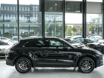 Porsche Macan PDK AIR SUSP PDLS  14-WAY 20 LM 1-HD