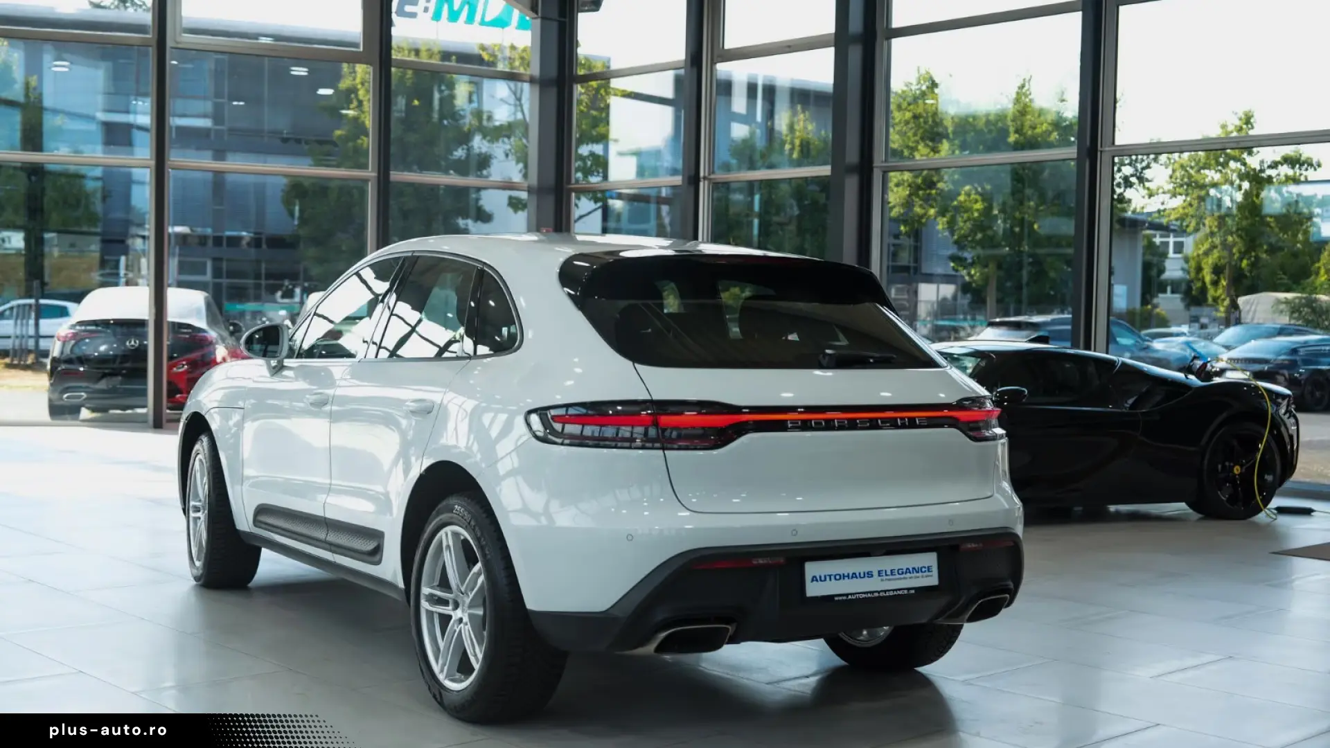 Porsche Macan SOUND-PACKAGE  LED 1.HAND