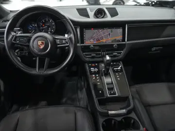 Porsche Macan SOUND-PACKAGE  LED 1.HAND