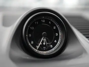 Porsche Macan SOUND-PACKAGE  LED 1.HAND