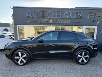 PORSCHE Cayenne Coupe E-Hybrid MATRIX PANO BOSE 360 KAM