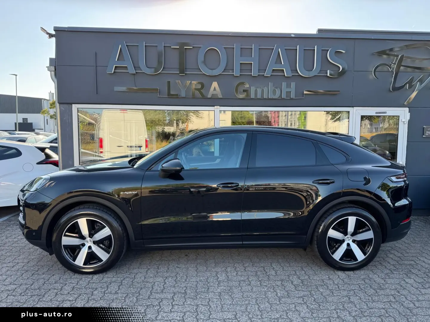 PORSCHE Cayenne Coupe E-Hybrid MATRIX PANO BOSE 360 KAM