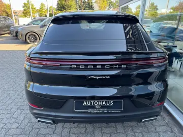PORSCHE Cayenne Coupe E-Hybrid MATRIX PANO BOSE 360 KAM