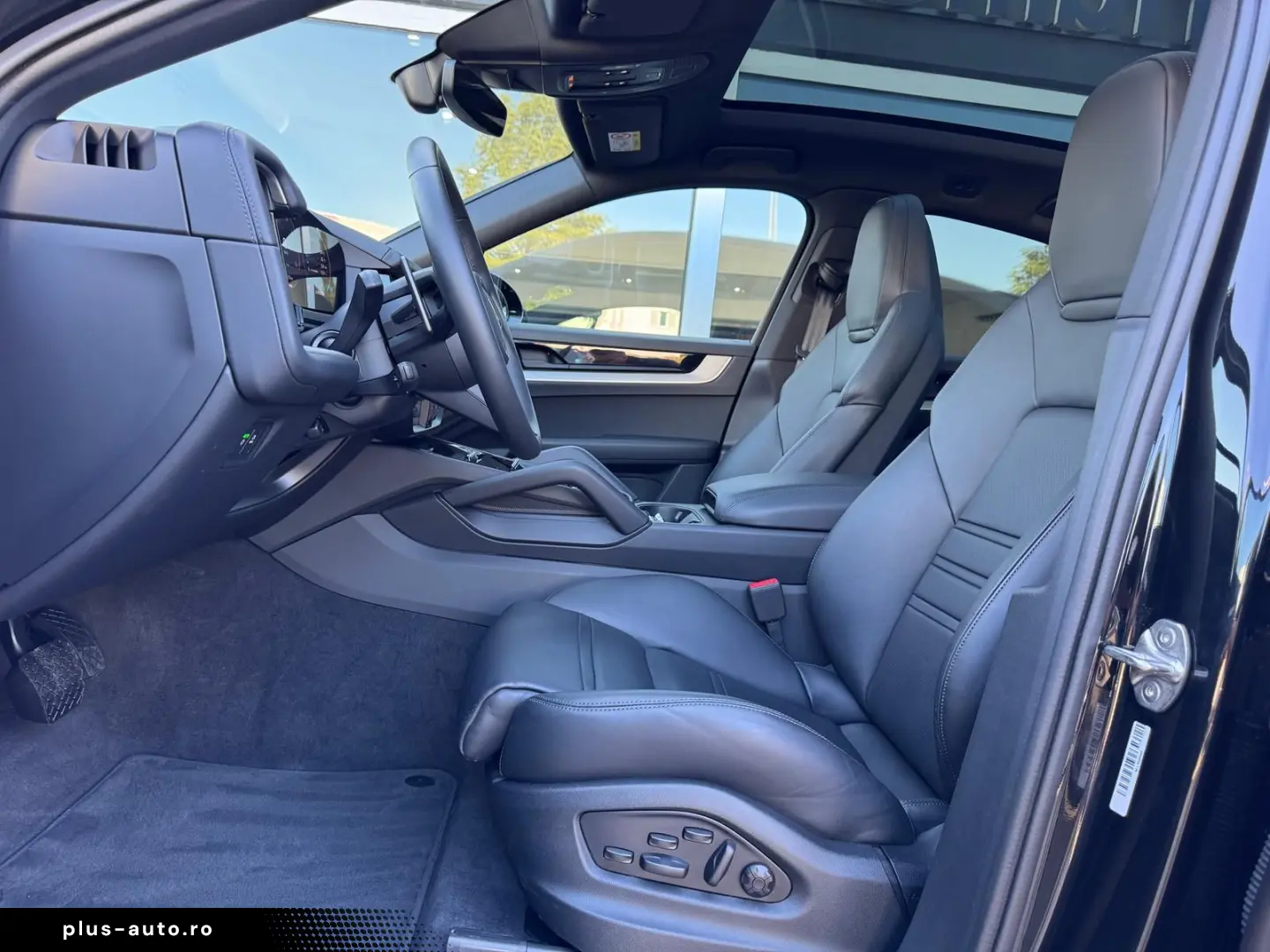 PORSCHE Cayenne Coupe E-Hybrid MATRIX PANO BOSE 360 KAM