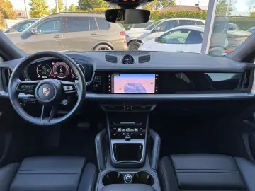 PORSCHE Cayenne Coupe E-Hybrid MATRIX PANO BOSE 360 KAM