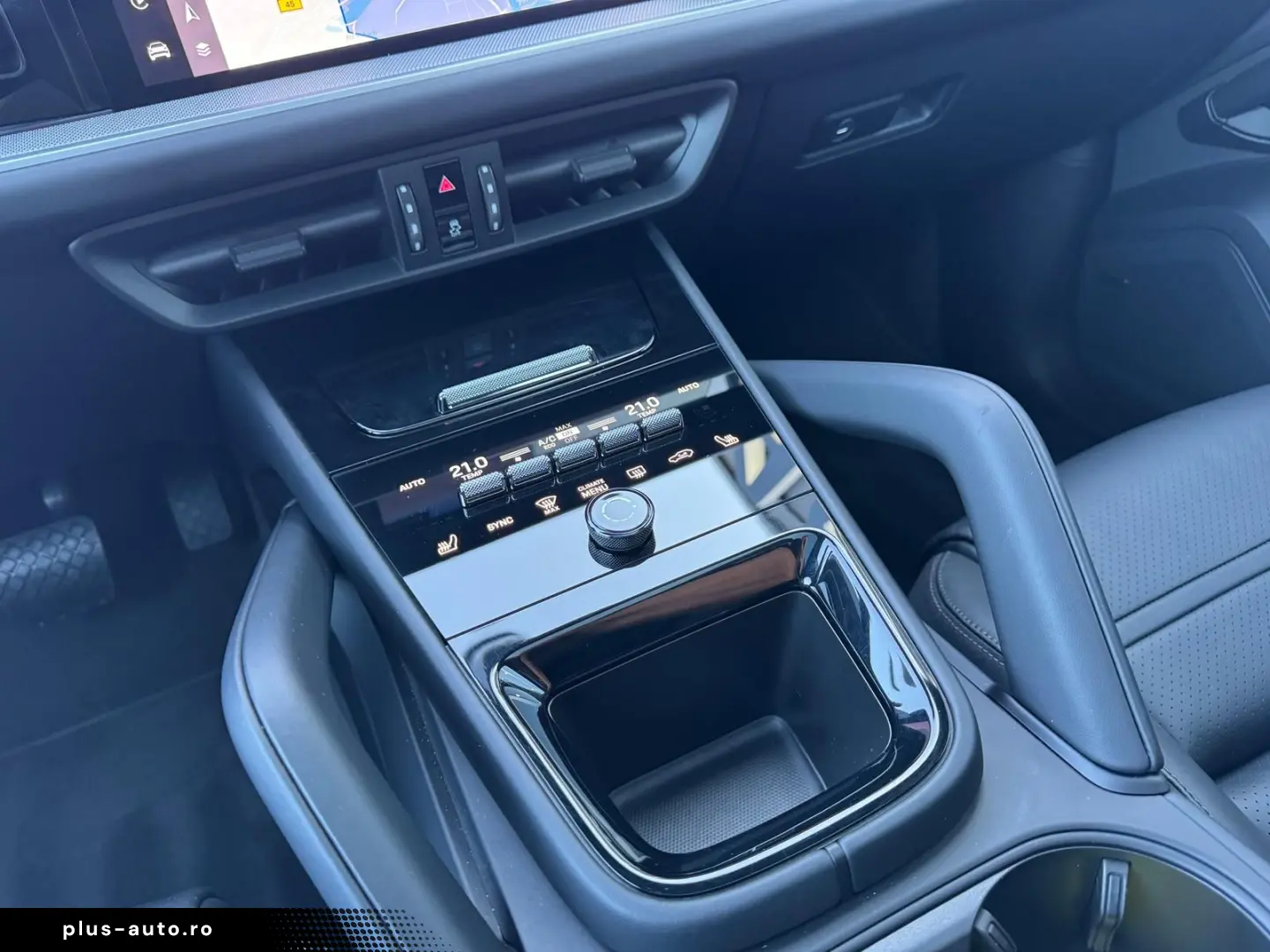 PORSCHE Cayenne Coupe E-Hybrid MATRIX PANO BOSE 360 KAM