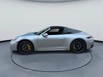 PORSCHE .2 911 Targa 4 GTS T-Hybrid BURMESTER PCCB LIFT