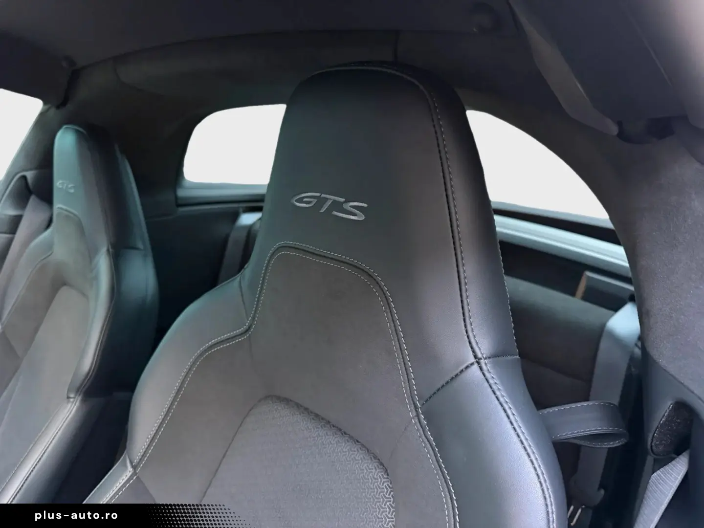 PORSCHE .2 911 Targa 4 GTS T-Hybrid BURMESTER PCCB LIFT