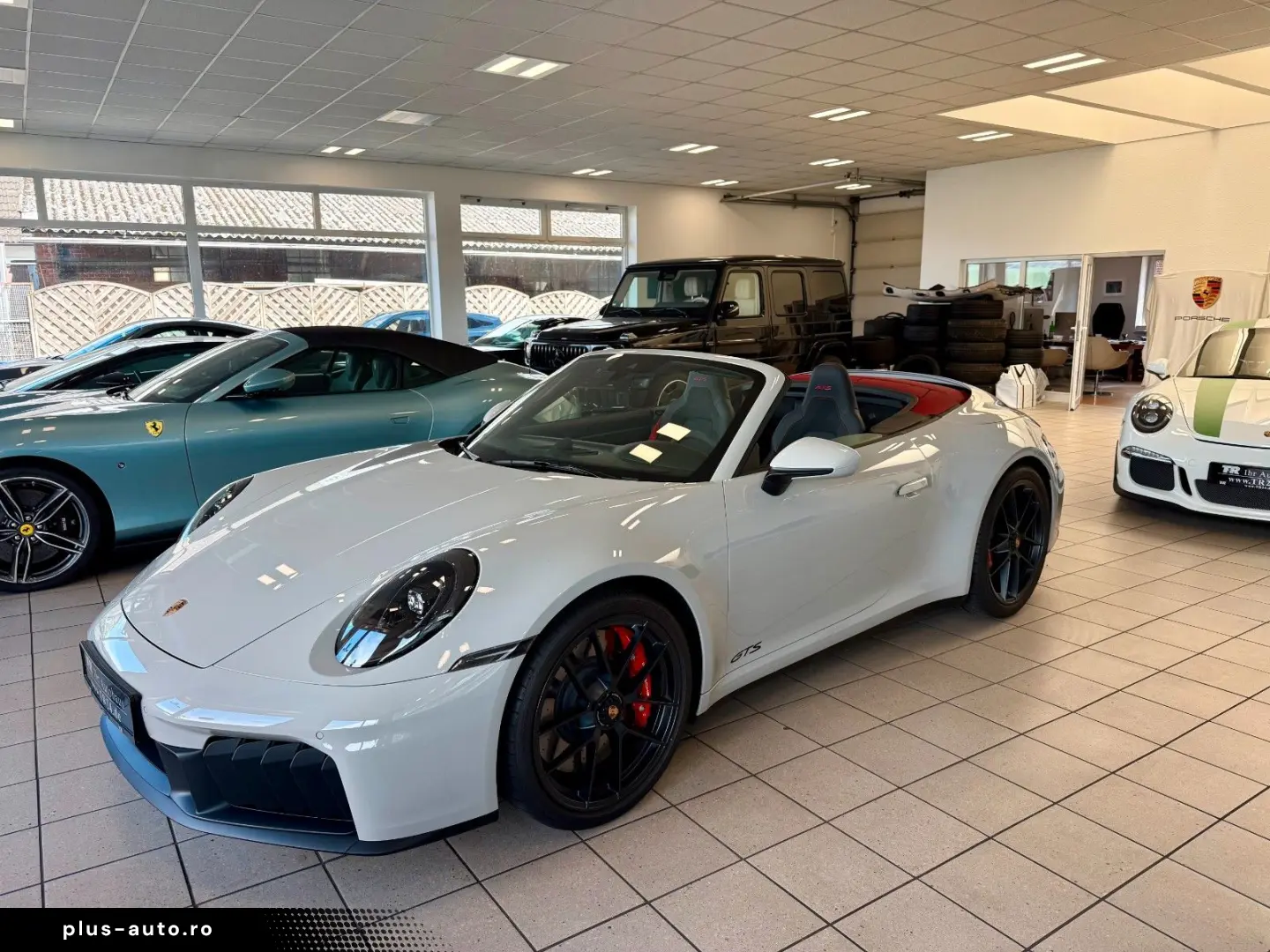 PORSCHE 911 992 Carrera 4 GTS Cabrio